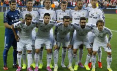 开云体育视频直播-紫金风暴席卷东方，湖人全面压制上海，米切尔持续杀伤彰显统治力