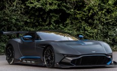 开云平台-伊比利亚铁骑鏖战永恒之城，巴雷拉一锤定音定乾坤