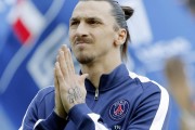 开云足球直播-沙漠绿洲的奇迹破灭—2026世界杯G组关键战，布罗佐维奇临场妙手导演墨西哥绝杀阿联酋