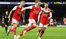 开云体育平台APP-关于米尔沃尔客场逼平对手，保持不败纪录的信息