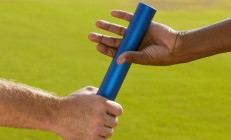 开云体育视频直播-从罗马城到F1赛道，悬念的终结与掌控的艺术—当玻利维亚的提前出局遇见赖斯的冠军接管