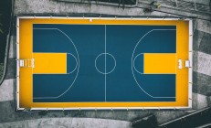 开云体育中国官网-这是一篇基于您提供的关键词（2026世界杯A组、奥地利对阵喀麦隆、B费发挥关键作用）创作的虚构体育评论文章。文章通过文学化的笔触，将一场假设的比赛升华为关于唯一性的哲学叙事