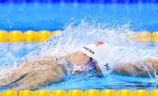 开云体育-赛道风云，塞恩斯点燃赛场，索伯车队轻取梅赛德斯