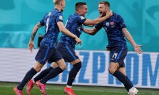 开云平台-包含波兰战斯洛伐克，重燃欧国联热度的词条