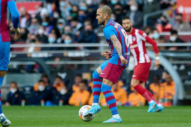 波兰鏖战马德里竞技,德容打破历史纪录 波兰鏖战马德里竞技,德容打破历史纪录