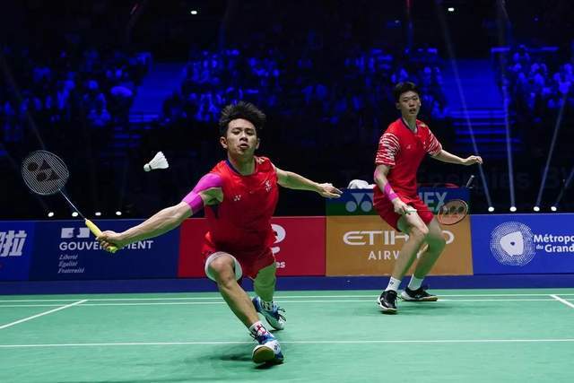 包含日本羽毛球队爆冷中国羽毛球队,陶菲克统治全场的词条 包含日本羽毛球队爆冷中国羽毛球队,陶菲克统治全场的词条