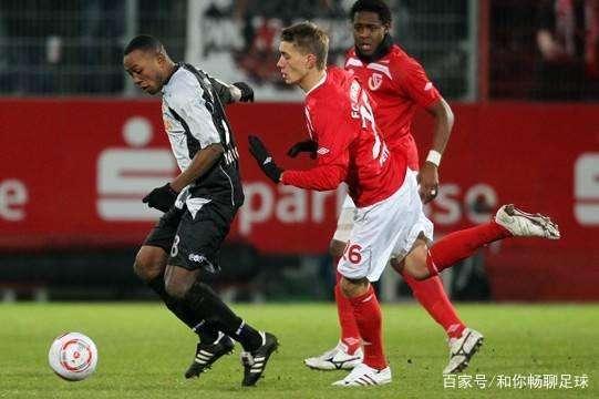 关于卡迪夫城客场惨败，降级仍在望的信息