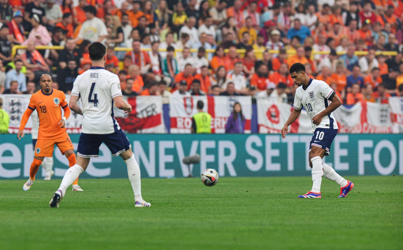 欧洲足坛豪门在国际比赛中的巅峰对决