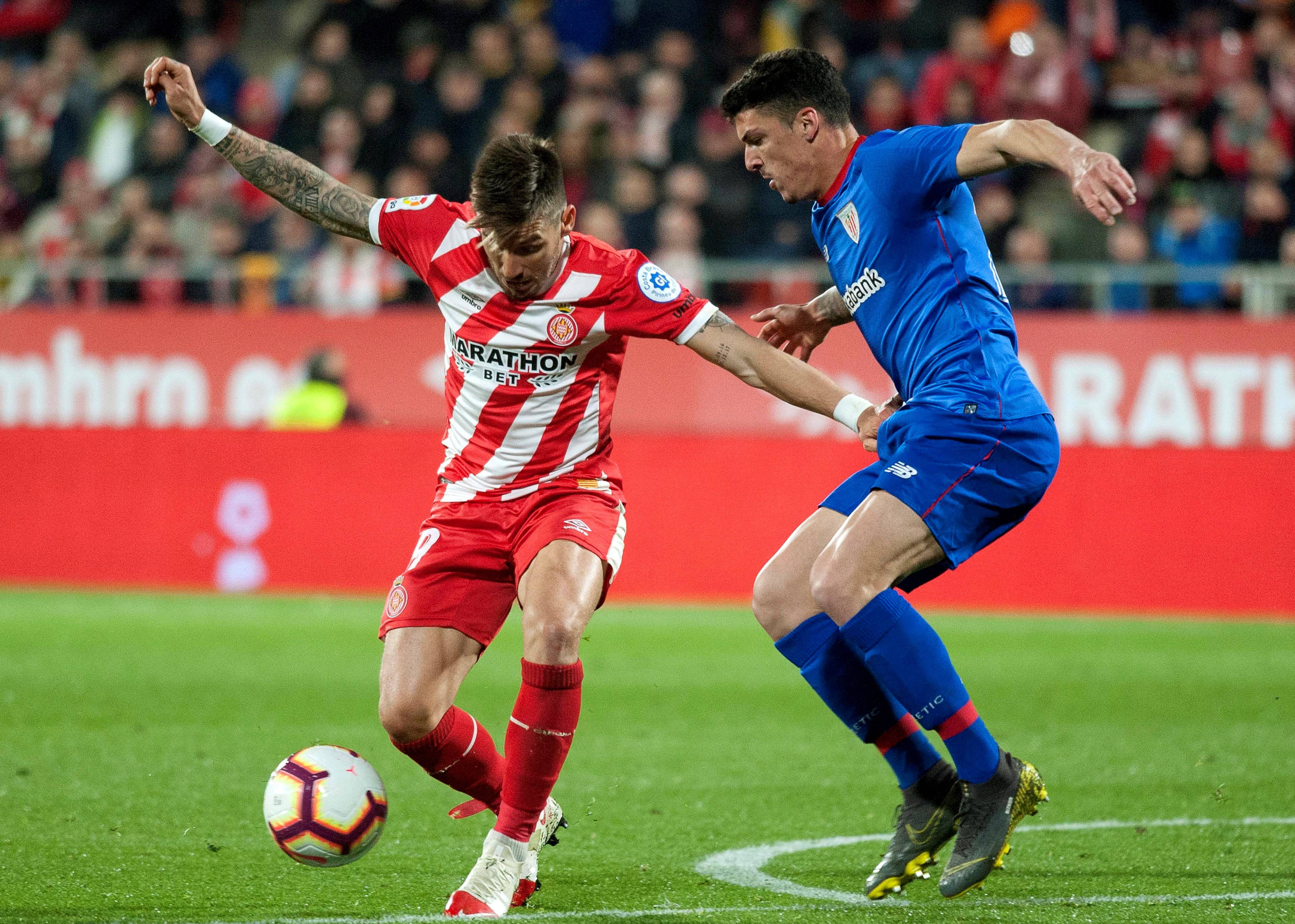 巴列卡诺客场力克对手，提升排名的简单介绍