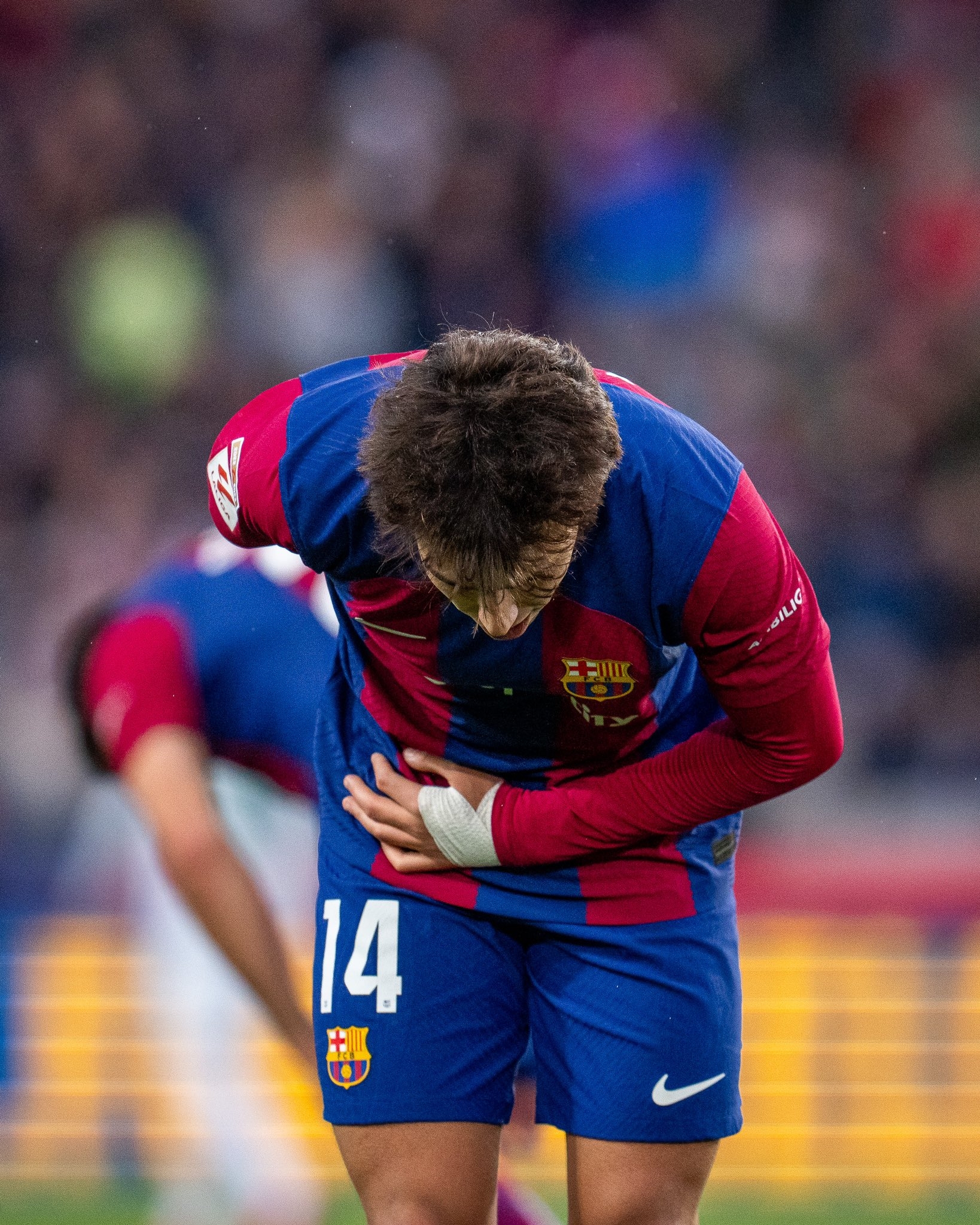 关于里昂球员受伤情况紧急，球队备战受困的信息