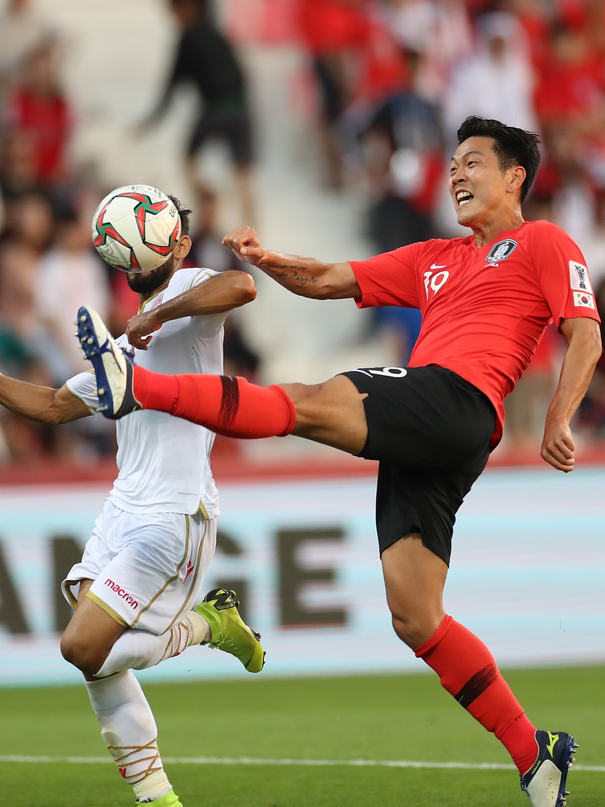 包含亚洲球队争夺冠军,足球赛事战斗力十足的词条 包含亚洲球队争夺冠军,足球赛事战斗力十足的词条