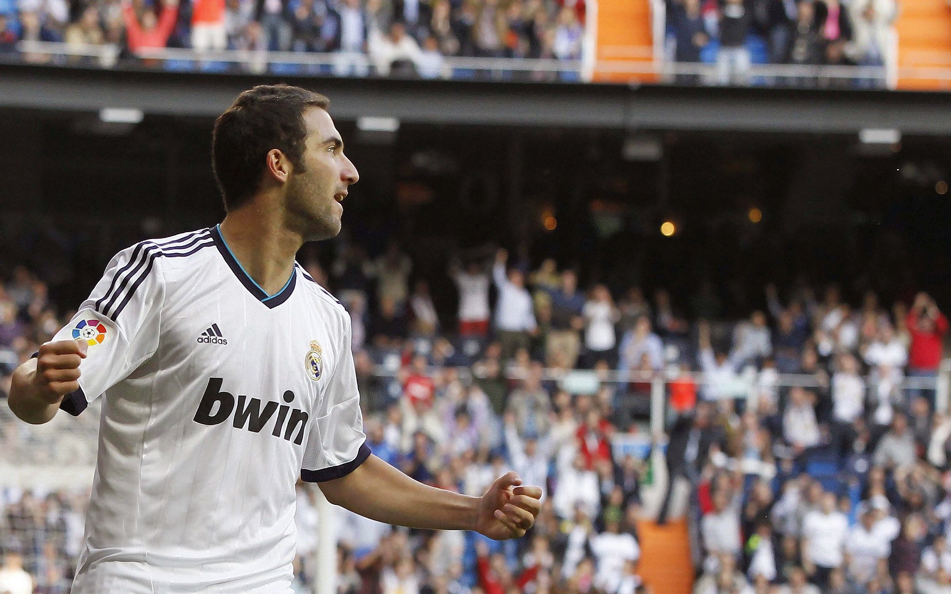 西甲国家德比之夜，德布劳内数据全面爆炸，改写中场大师定义