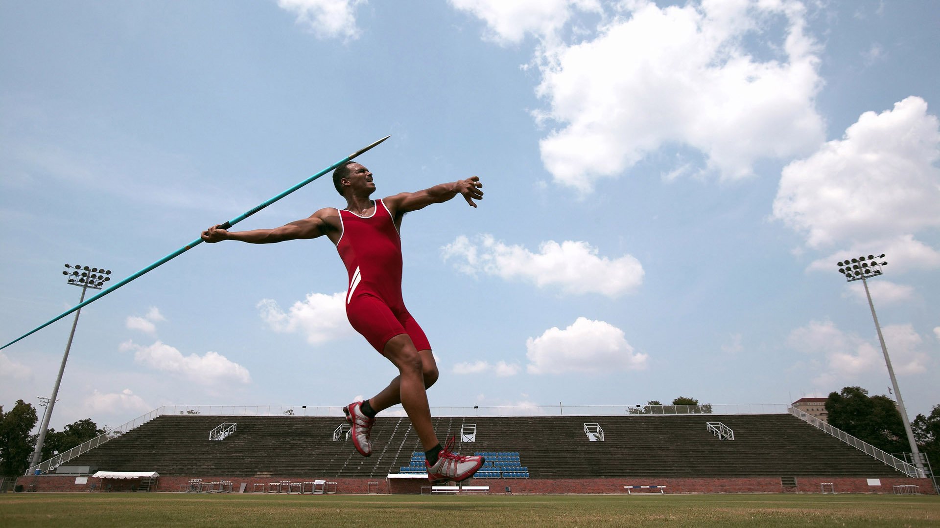 火箭狂胜掘金，班凯罗主宰比赛走向