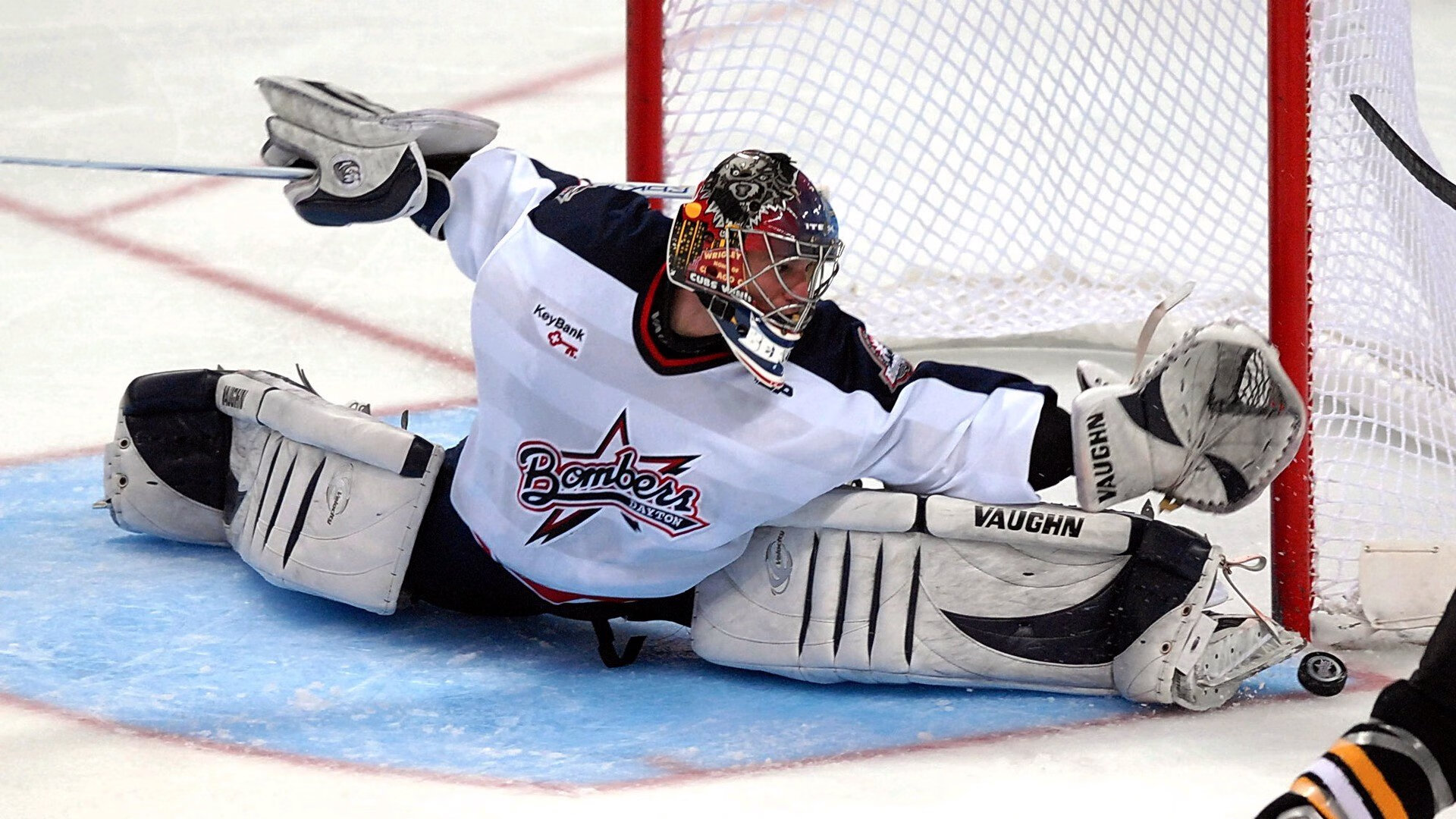 新王加冕之路，阿尔卡拉斯美网险胜温网，关键制胜分背后的王者蜕变